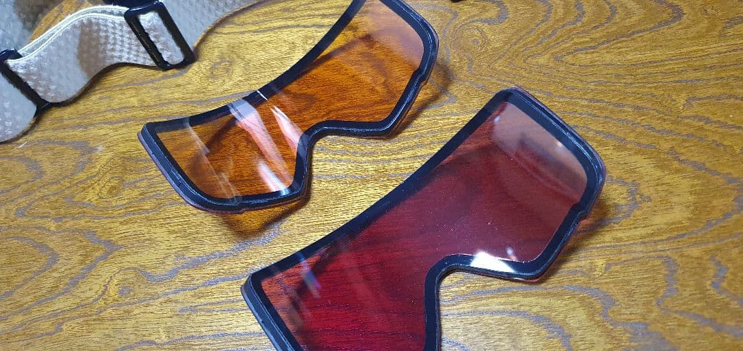 スキー・スノーボードアクセサリー Anon M3 +Bonus Lens +Face Mask x2