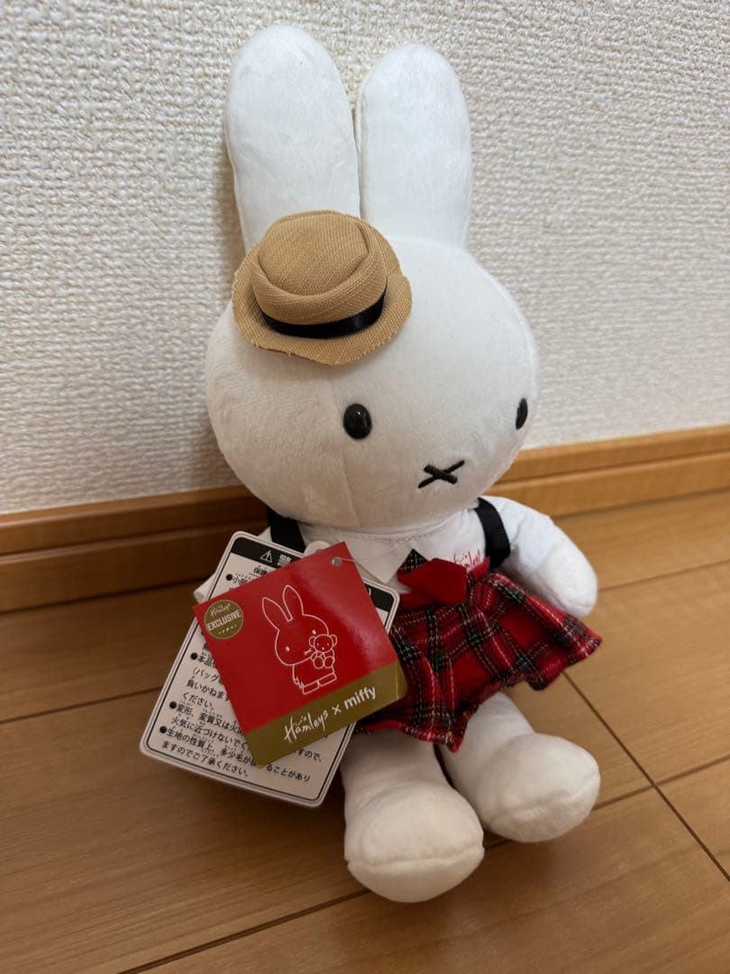 新品タグ付き☆Hamleys ハムリーズ　ミッフィー ぬいぐるみ　限定