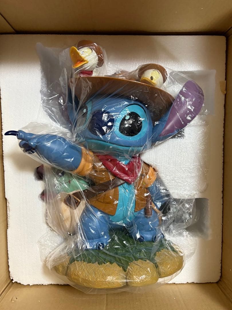 リロ＆スティッチ トレジャーハンター ビッグフィギュア 冒険家 カウボーイ