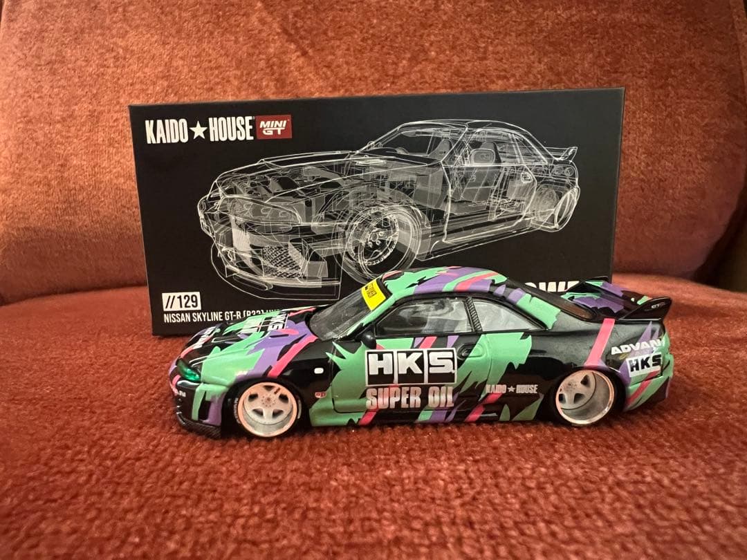 MINI GT 街道ハウス　510&Zチェイス　オマケ2台