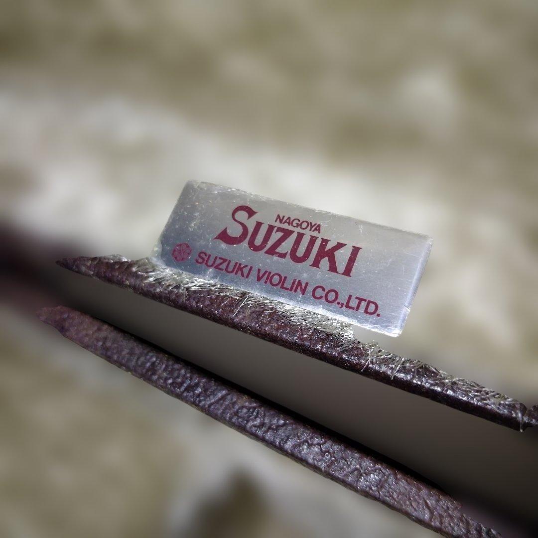 ♥値下しました♥スズキバイオリン♥サイズ4/4♥品番200♥美品♥弓ケ―ス松脂付
