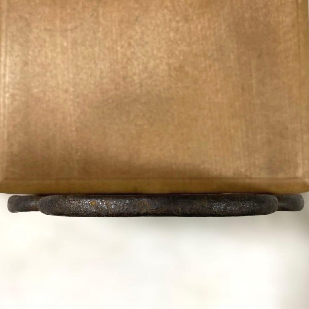 B-55 鍔　大型鍔　鉄地　武具　刀装具　日本刀　骨董品　時代物　美術品　工芸品