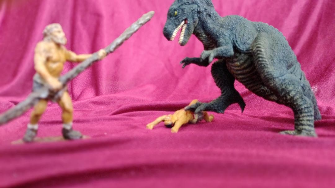 恐竜グワンジ　エクスプラス　恐竜100万年オリジナル模型付　アロサウルス