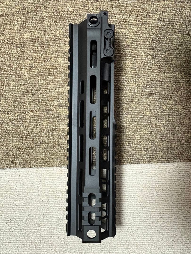Geissele smr Mk4 10インチ ブラック ハンドガード