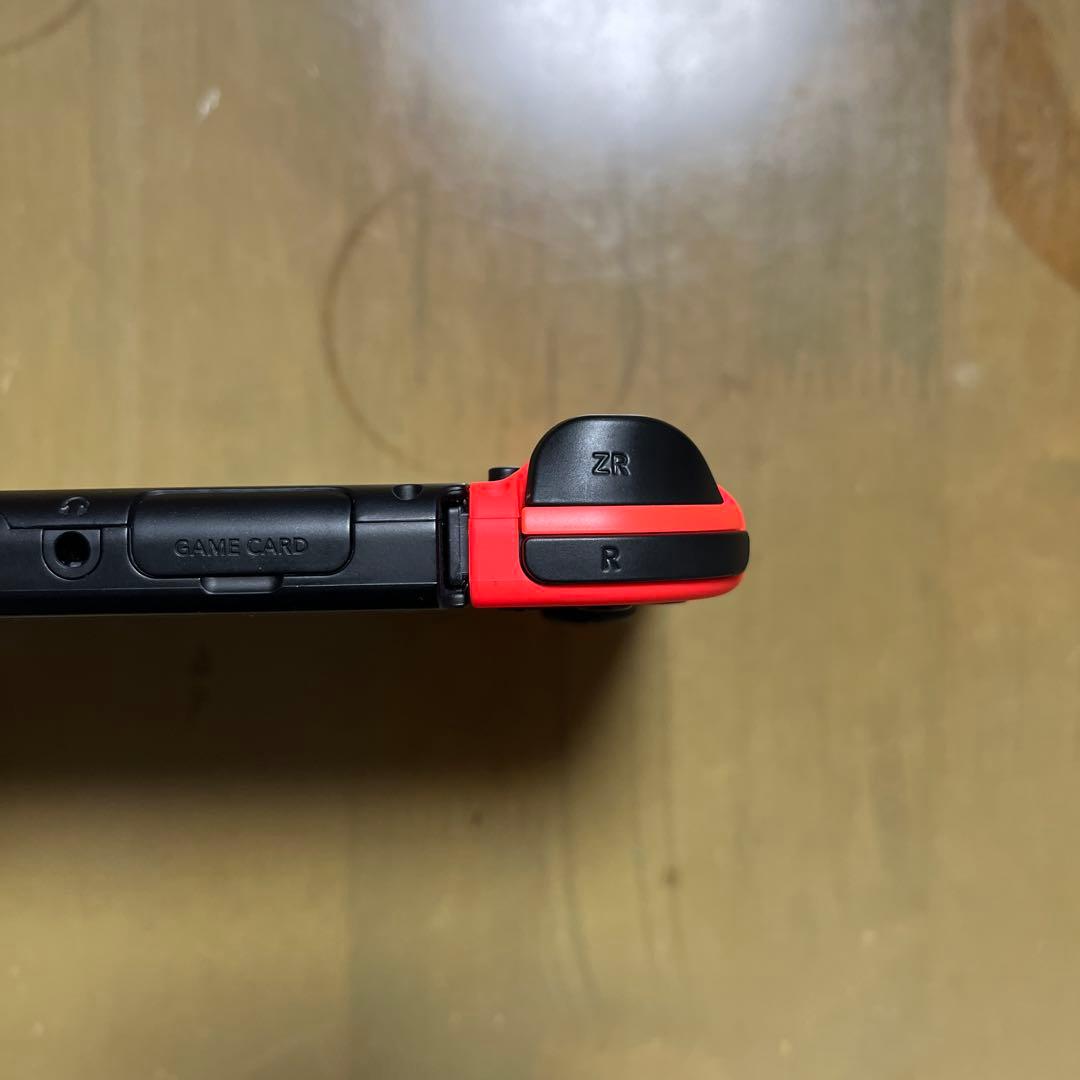 【画面保護シート付き】Nintendo Switch_本体＋付属品一式