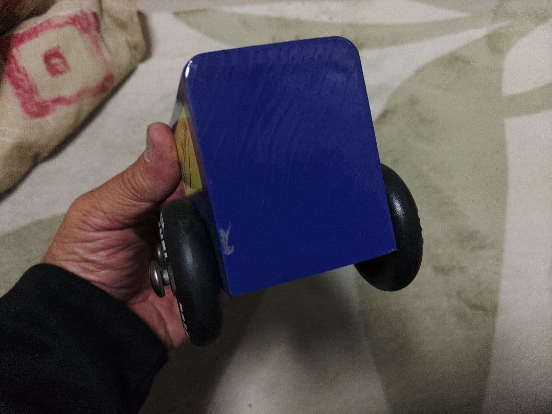 Michelin トラック型ミニカー