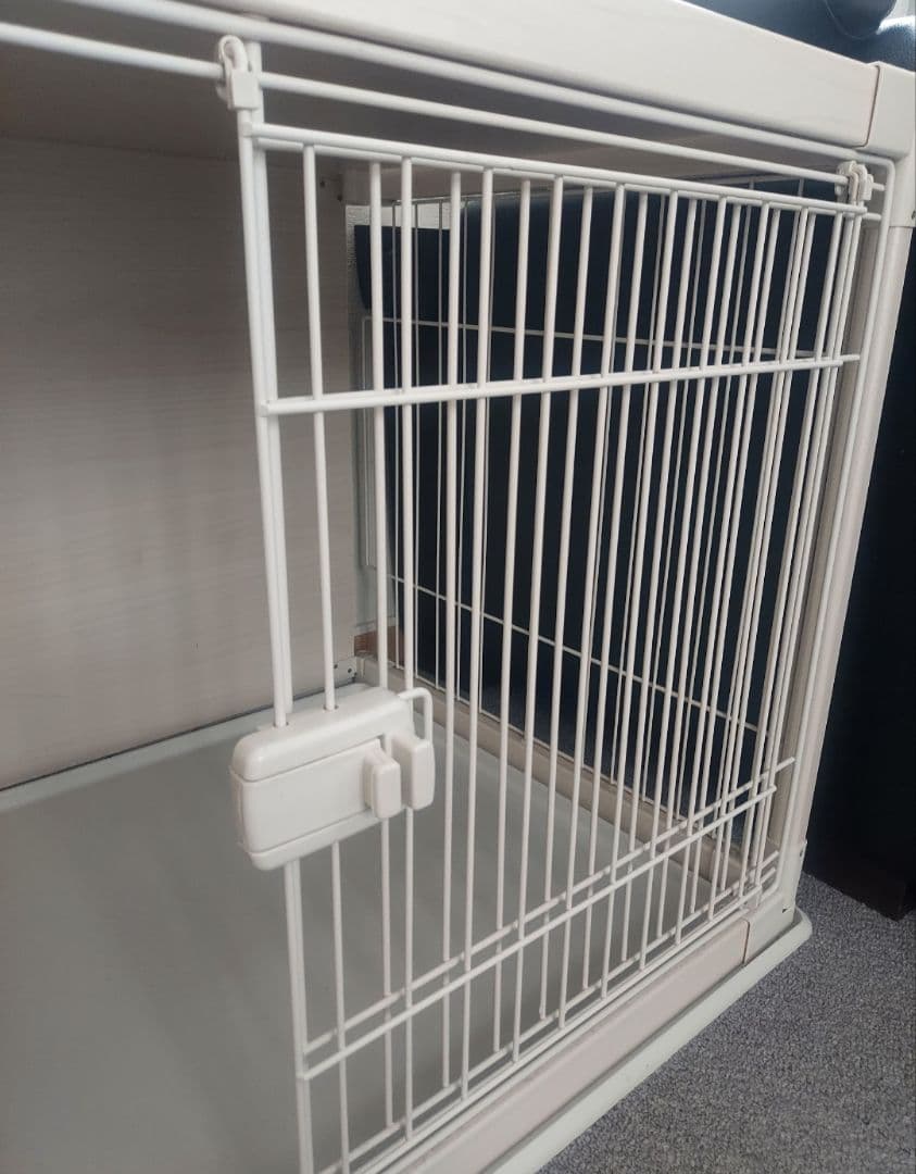 アイリスオーヤマ 　天板付きペットゲージ【直接取り引き希望】