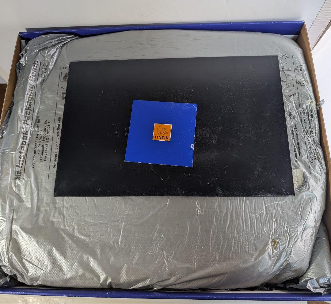 〈タンタンの冒険TINTIN&Yレジンフィギュアモデル（大）フランス製〉