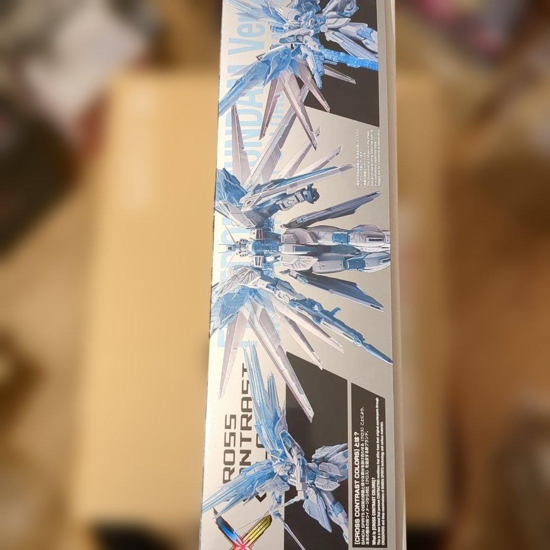 MG 1/100 フリーダムガンダムVer.2.0 クロスコントラストカラー