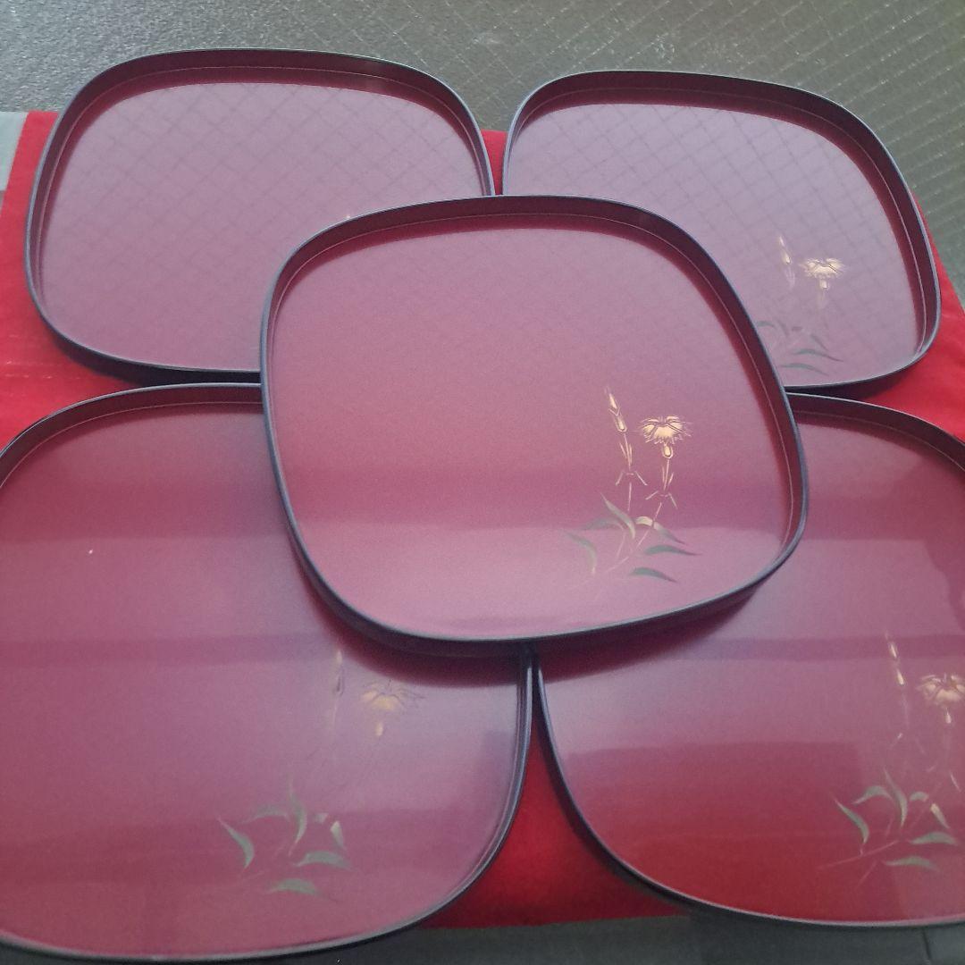 【輪島塗　7.5寸\"轡型\"大皿×5客】布着本堅地　撫子\"沈金　未使用品