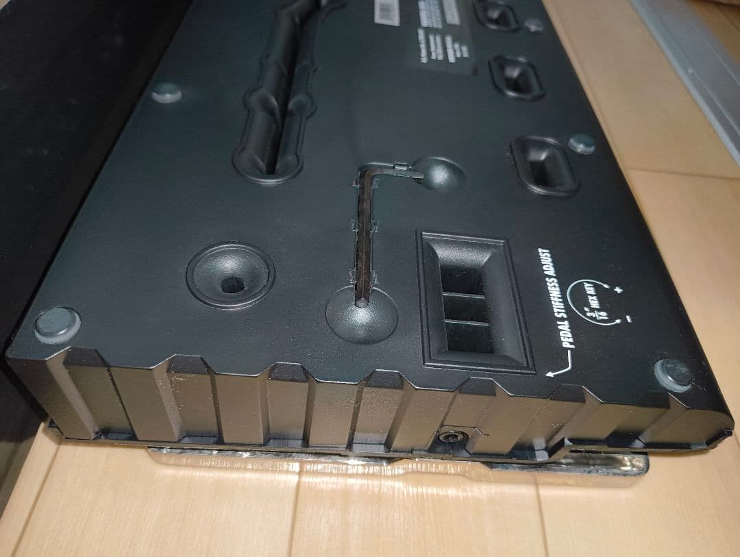 LINE6 POD X3 LIVE 箱、ソフトケース付き