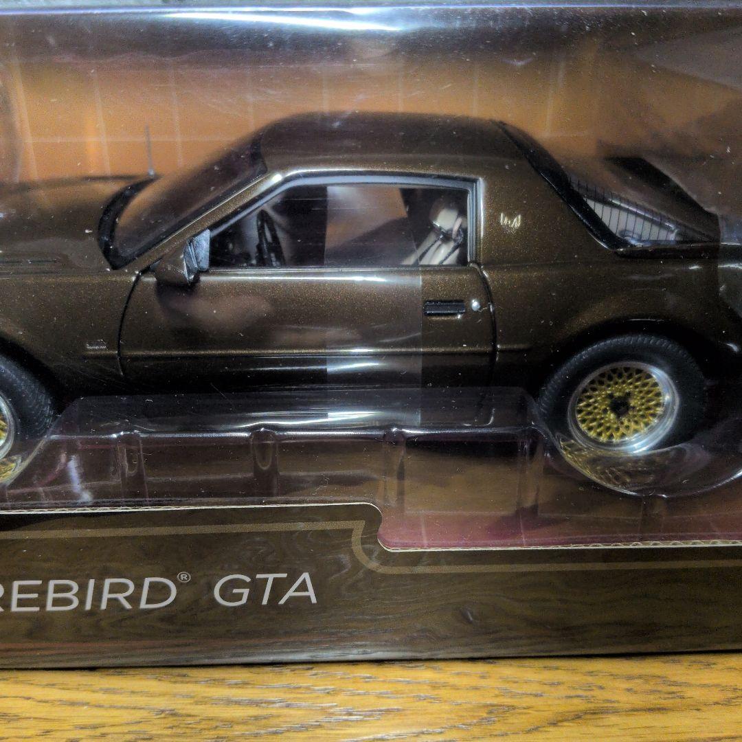 1987 PONTIAC FIREBIRD GTA ミニカー