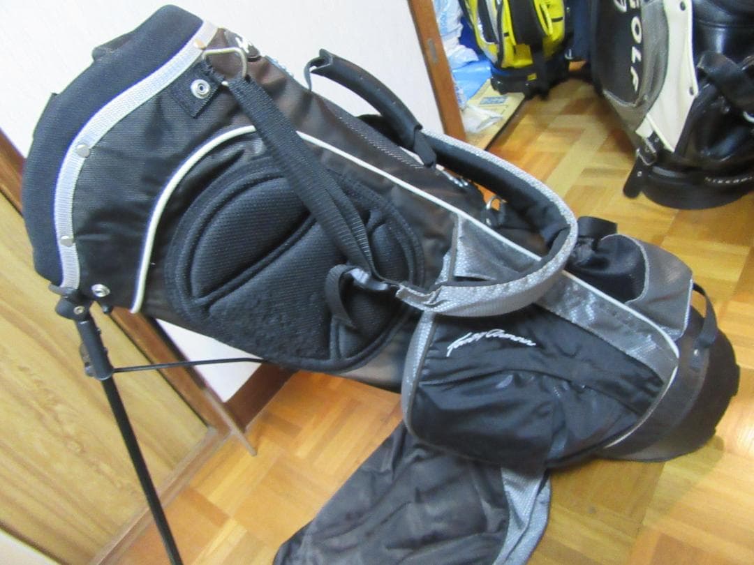 ★希少★ Armour★トミー.アーマー★スタンドバック★黒/灰★