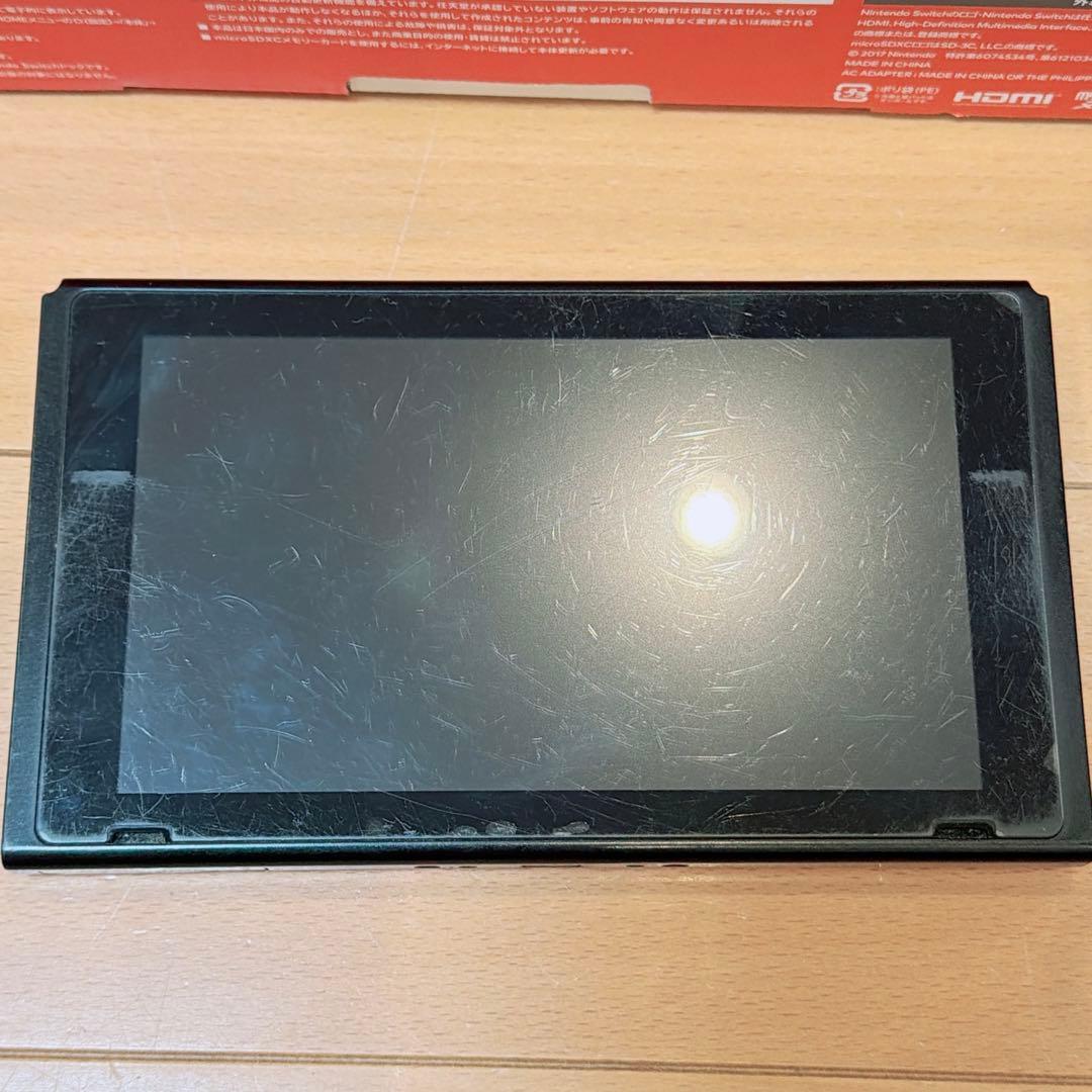 【付属品完備】任天堂スイッチ 本体＋ドック＋Joy-Con＋スタンド（8年使用）