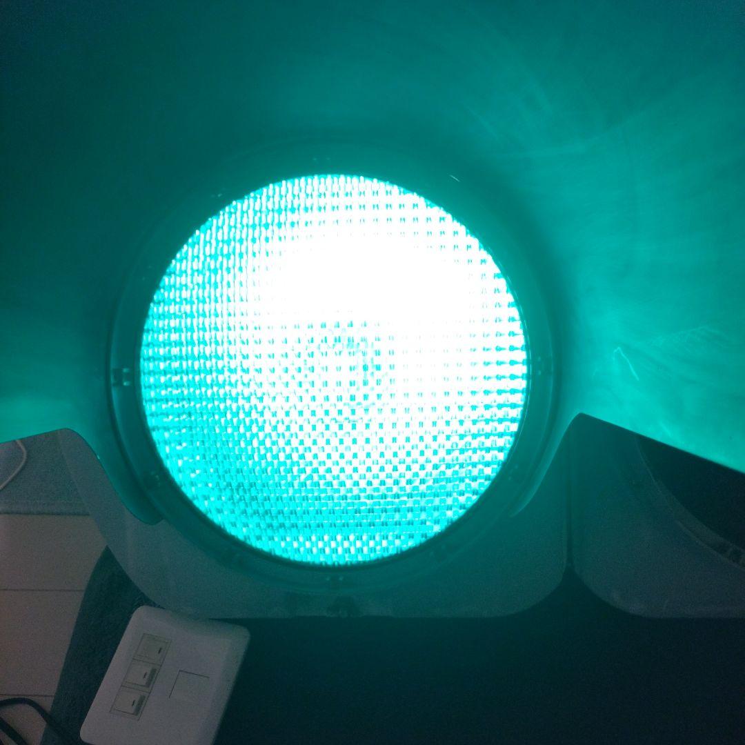 信号機本物小糸工業製の車両信号機西日対策レンズロングフード