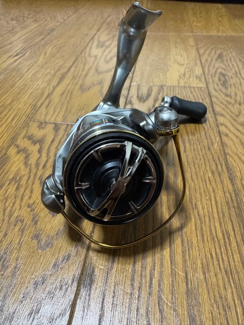 シマノ ツインパワー 2500S 巻き感極上 メンテ済 即発送