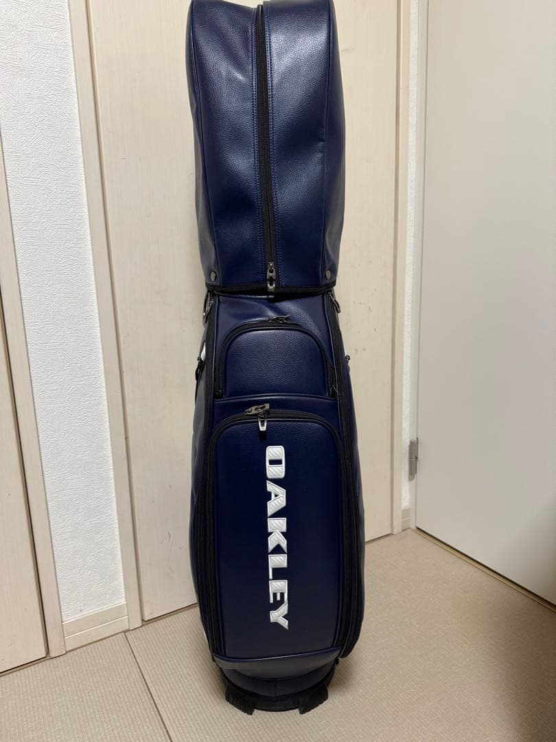 オークリー スカル キャディバッグ(9.5型)