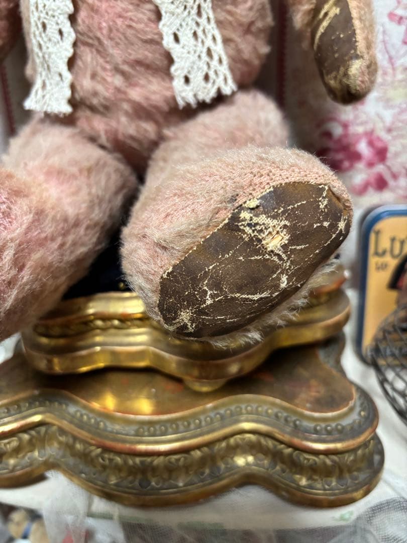 アンティーク　激レア　ピンクのチルターン　優しいお顔