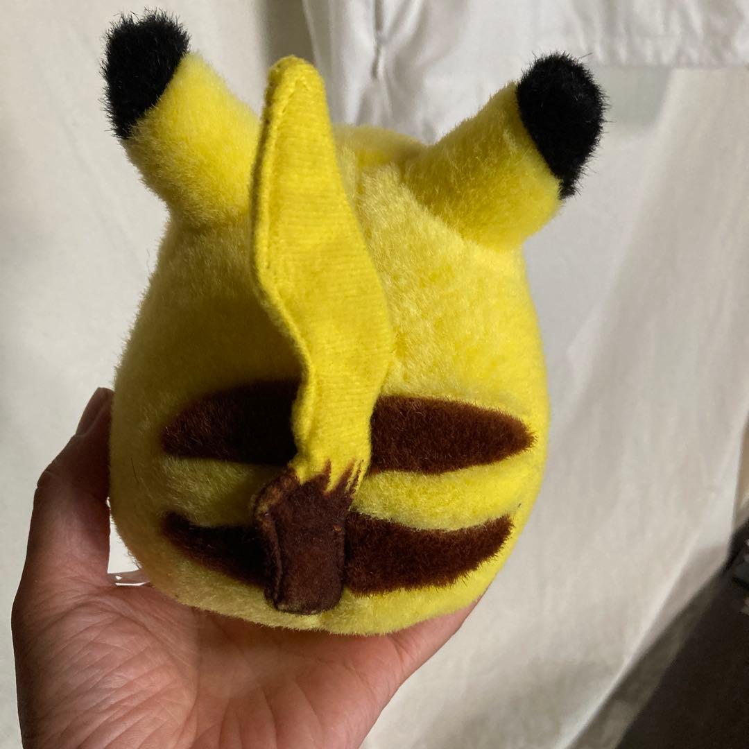 ピカチュウ ぬいぐるみ TOMY製