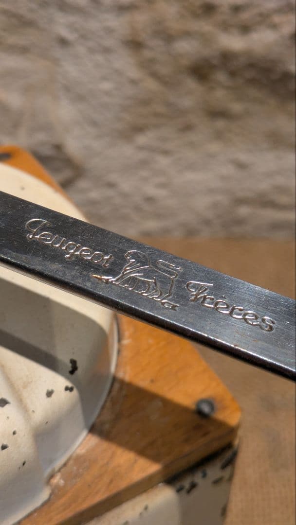 【実働品】【オーバーホール済】フランスアンティーク　プジョー　メタルコーヒーミル