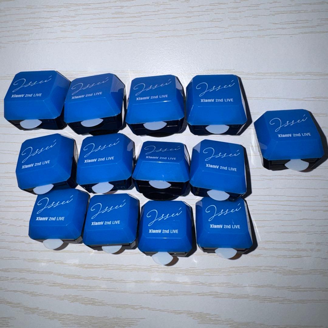 ビバレン　vs ambivalenz xlamv イッセイ　リングライト