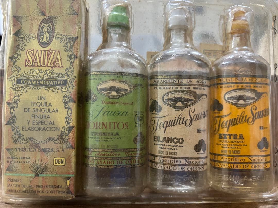 ミニチュアボトルセット　テキーラ 　サウザ　SAUZA