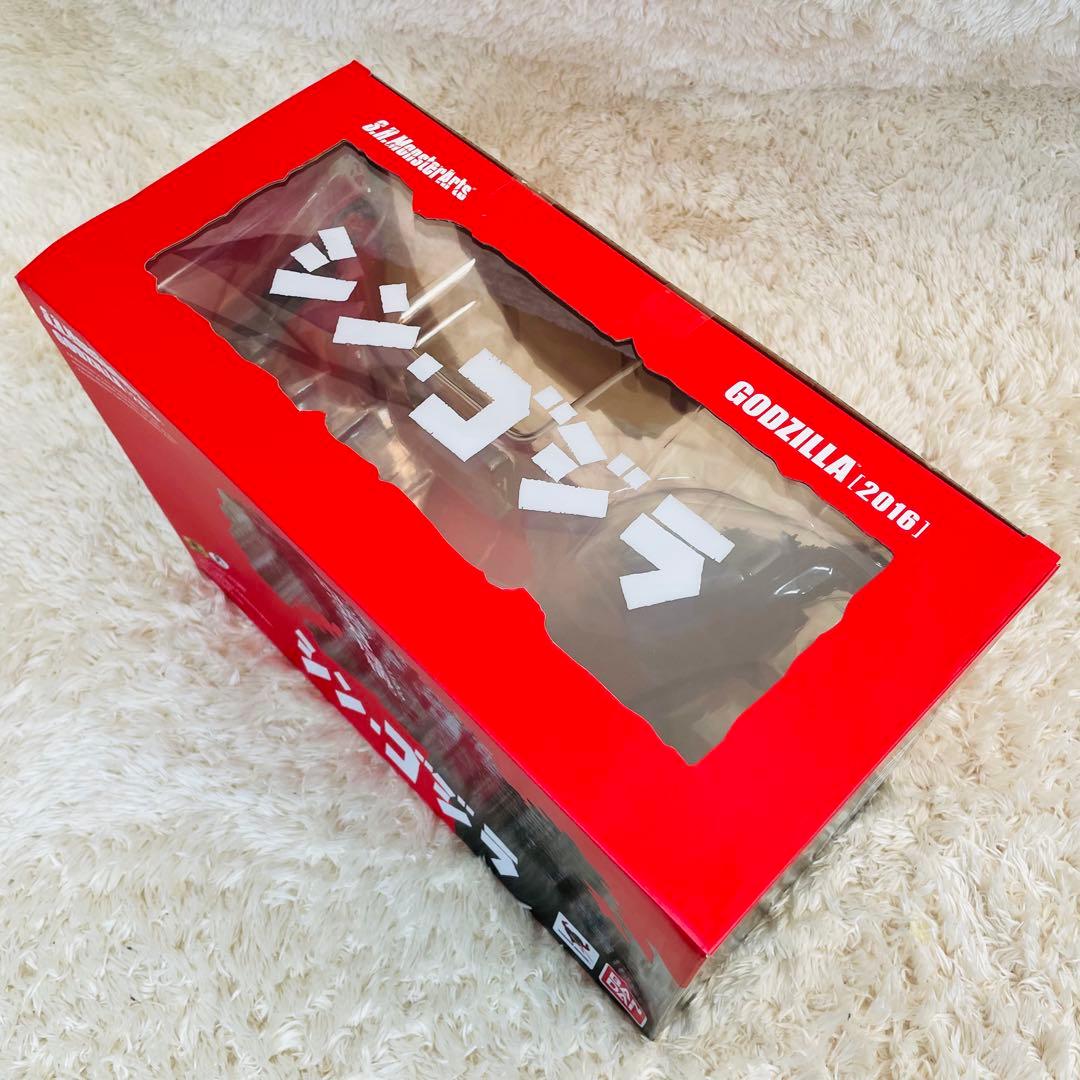 未開封✨　バンダイ　S.H.モンスターアーツ　シン・ゴジラ　ゴジラ 2016