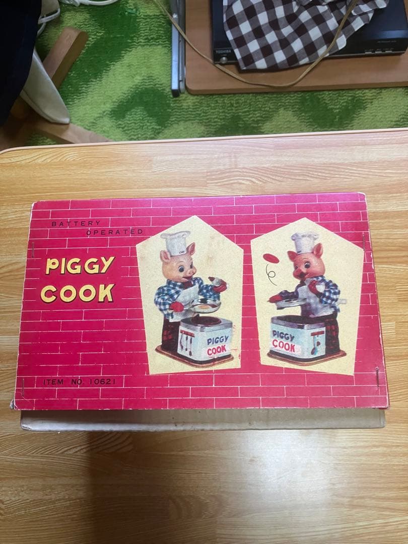 ピギーコック　　［豚のコックさん］