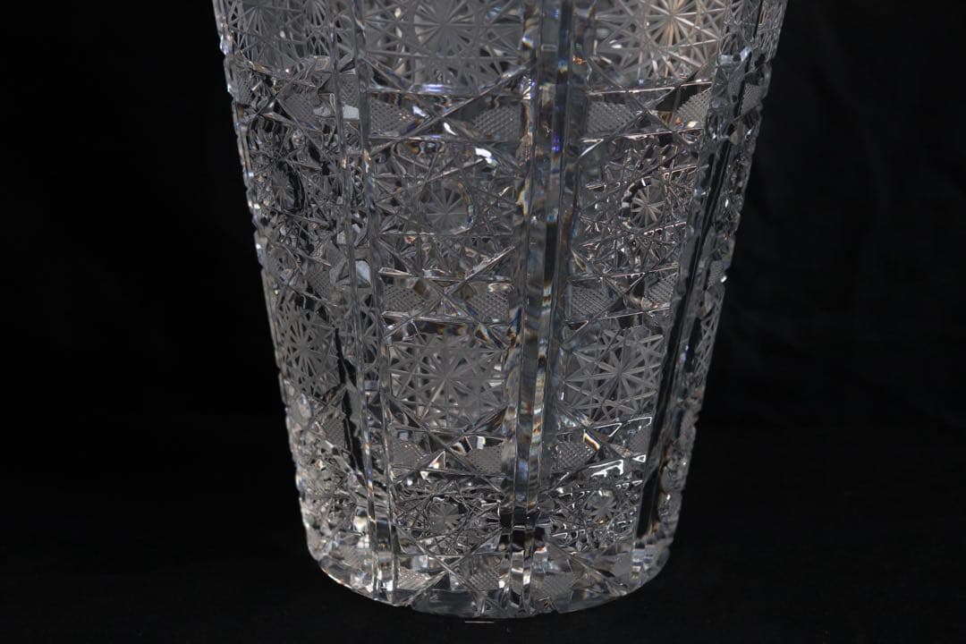 美品　ボヘミア　クリスタル大花瓶　送料込み251030