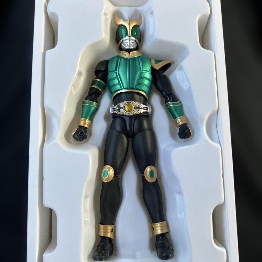 S.H.Figuarts 真骨彫製法　仮面ライダークウガ　ライジングペガサス