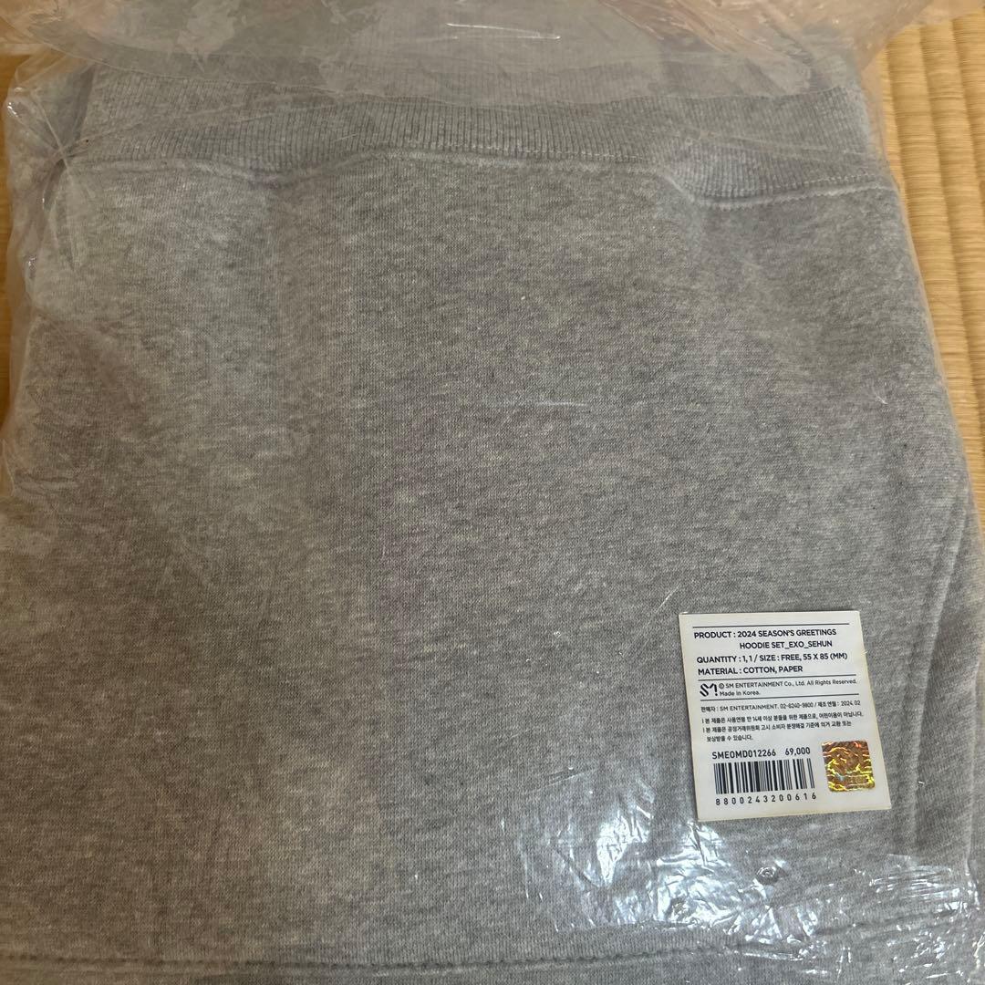 EXO WE ARE ONE パーカー　フーディー※トレカなし