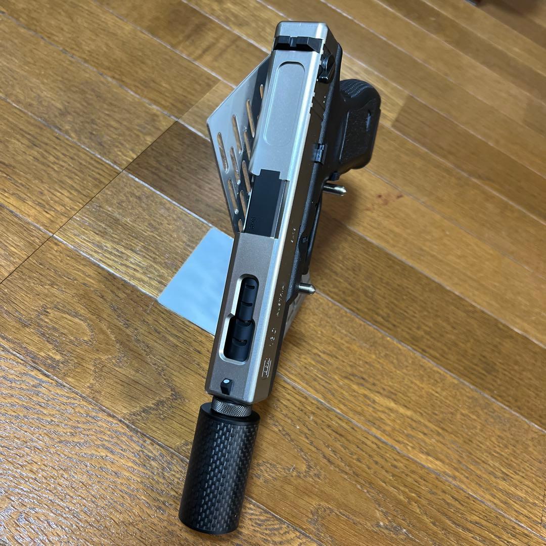 東京マルイ　グロック18C 電動