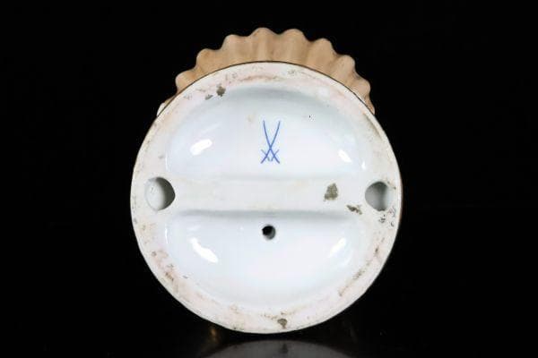 Meissen　マイセン　金彩　女神像