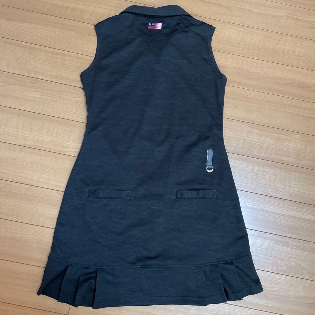 美品　ブリーフィング　ゴルフ　ワンピース　迷彩　ノンスリーブ　M