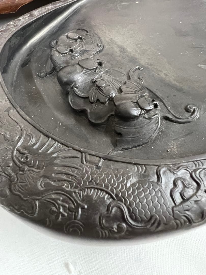 中国古美術　歙州　蝙蝠龍紋硯　硯　書　端渓硯 / 西X-44