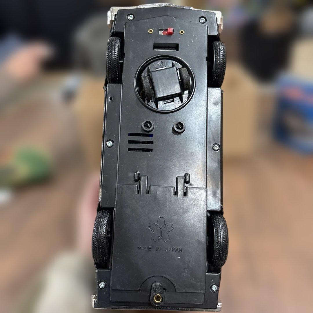 シボレーパトカー　ミステリーアクション　ヨネザワのおもちゃ　音なります　動きます