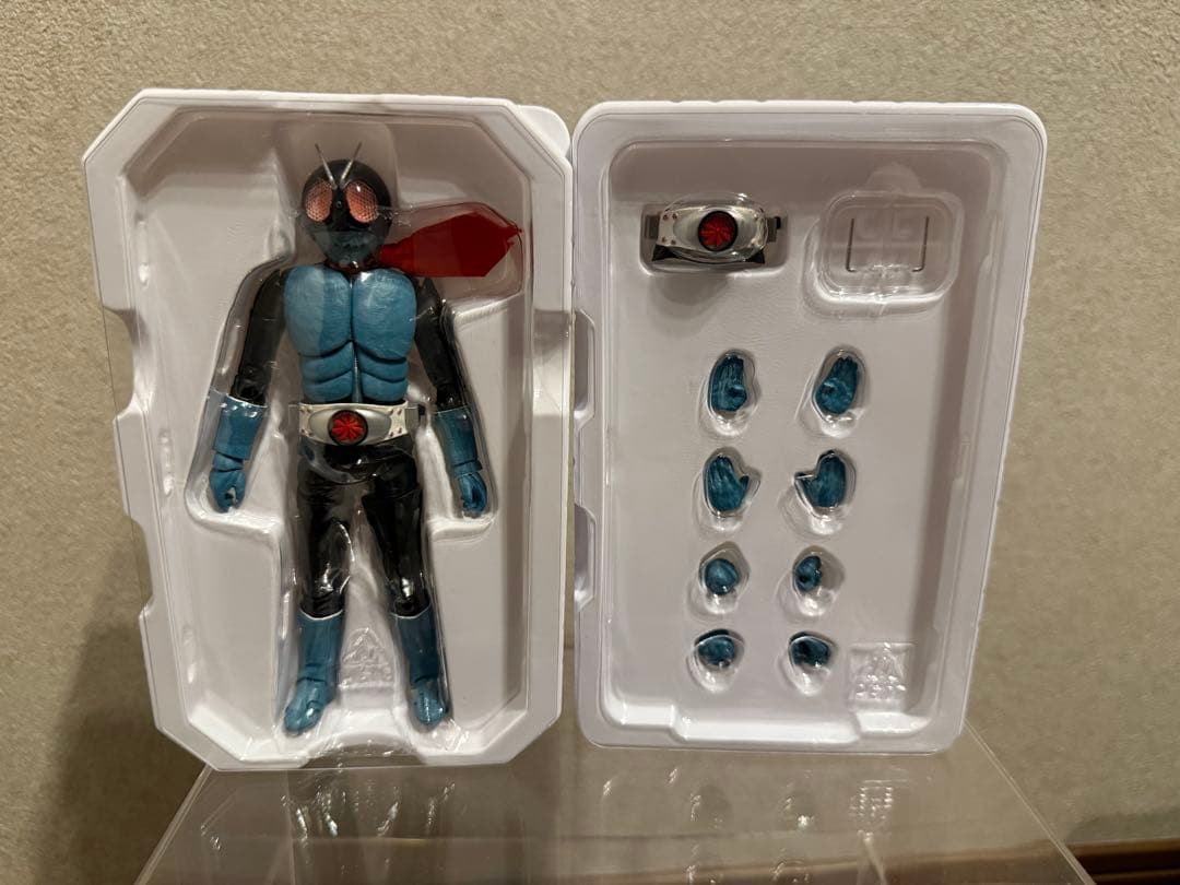shフィギュアーツ 仮面ライダー1号＆本郷猛 セット