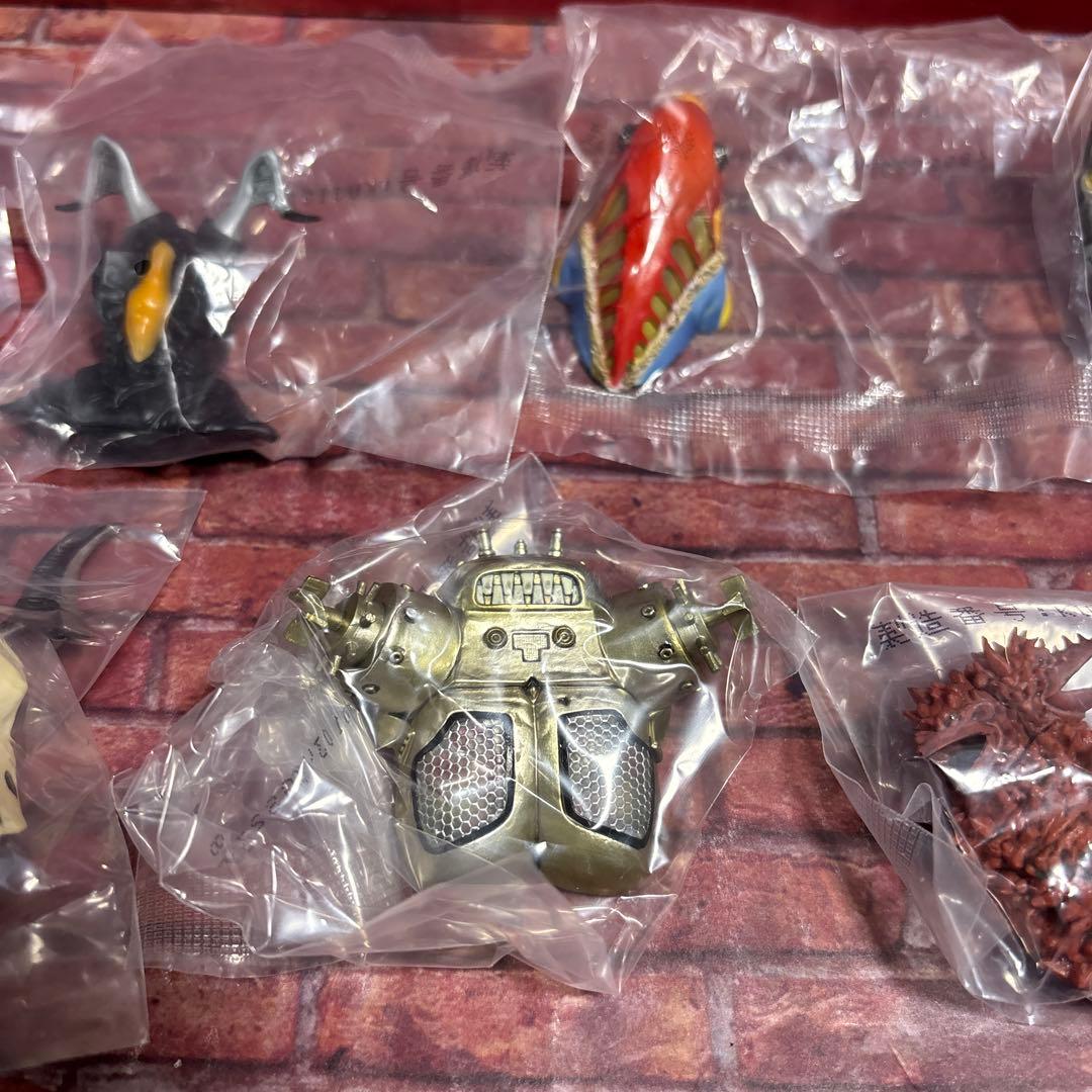 一番くじ 怪獣超大全 F賞 怪獣頭鑑 ウルトラ怪獣vol.1 全7種　コンプ