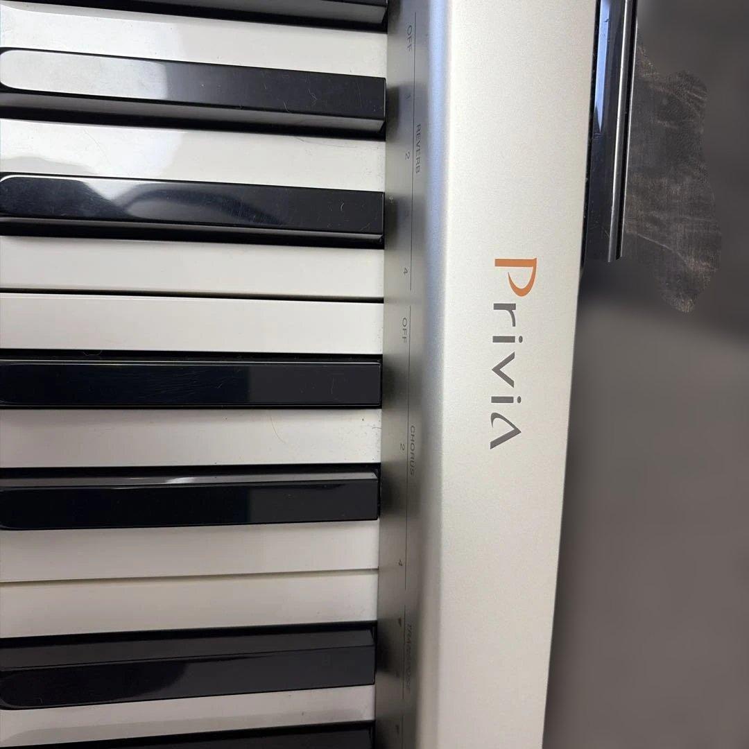 カシオ　電子ピアノ privia PX-120