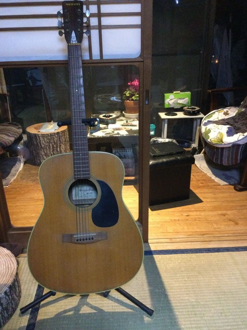 SUZUKI アコースティックギター 値下げしました