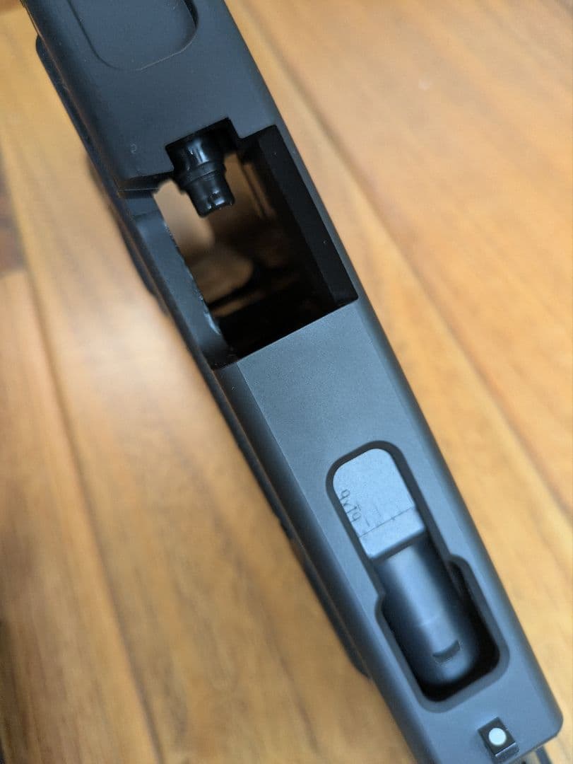 東京マルイ Glock 18C ブローバックガスガン　フルセミ切り替え