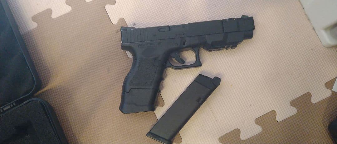 東京マルイGlock26アドバンス ブラックハンドガン