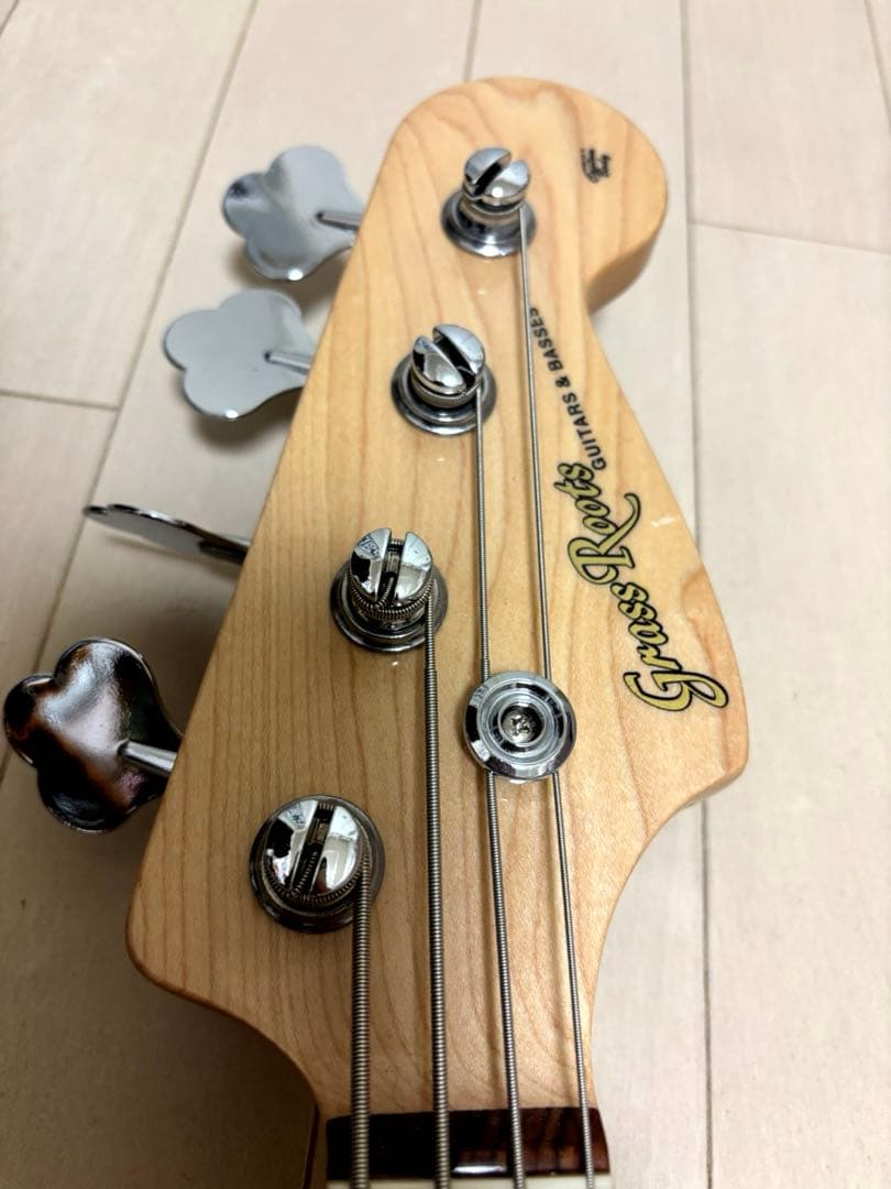 4弦ベース(グラスルーツ)