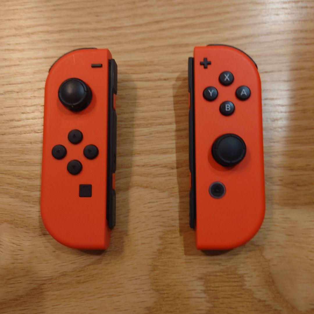 NintendoSwitchマリオレッド本体セット充電グリップ2個