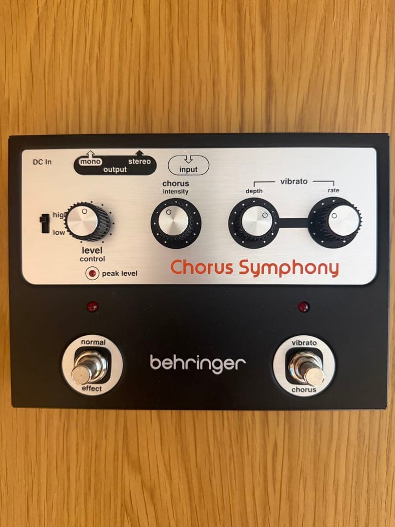 behringer Chorus Symphony ギターエフェクター