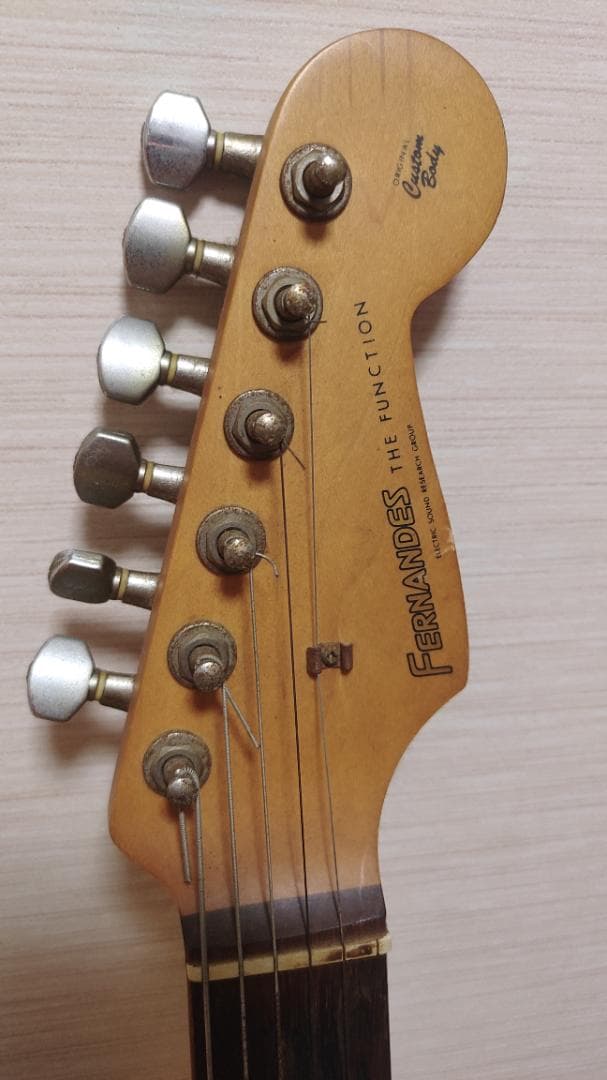 Fernandes エレキギター