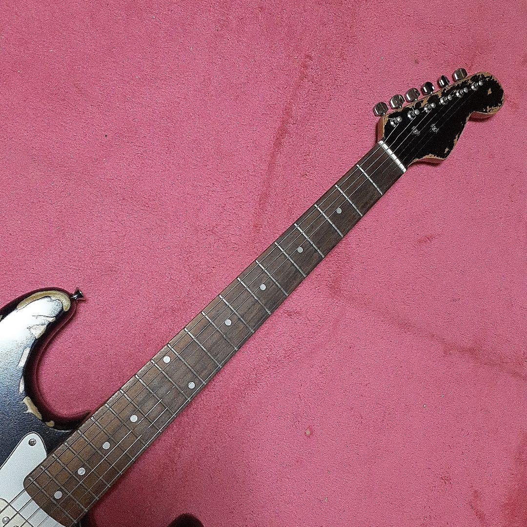 【良・美品】SKINペイント・SUGIZOモデル。ソフトケース&アーム付属。