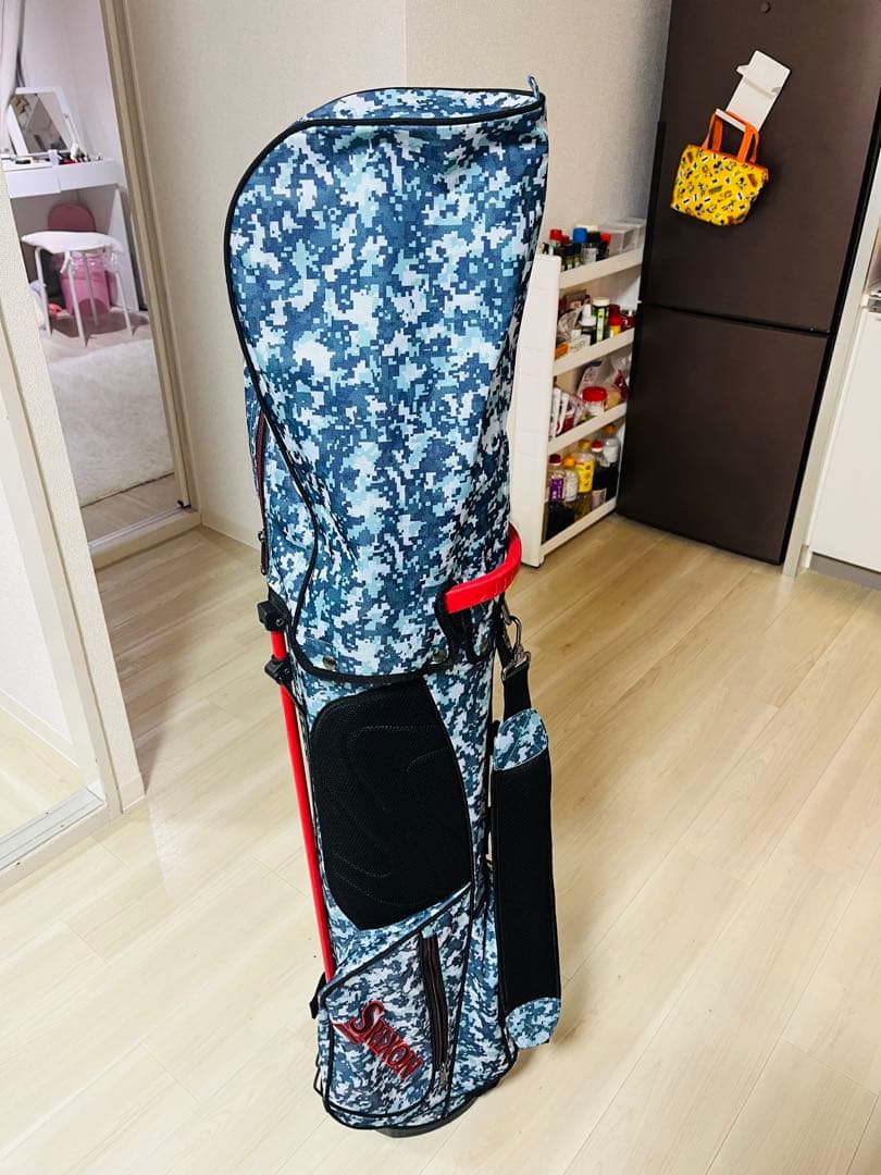 軽量、美品　Srixon 迷彩柄 スタンドゴルフバッグ
