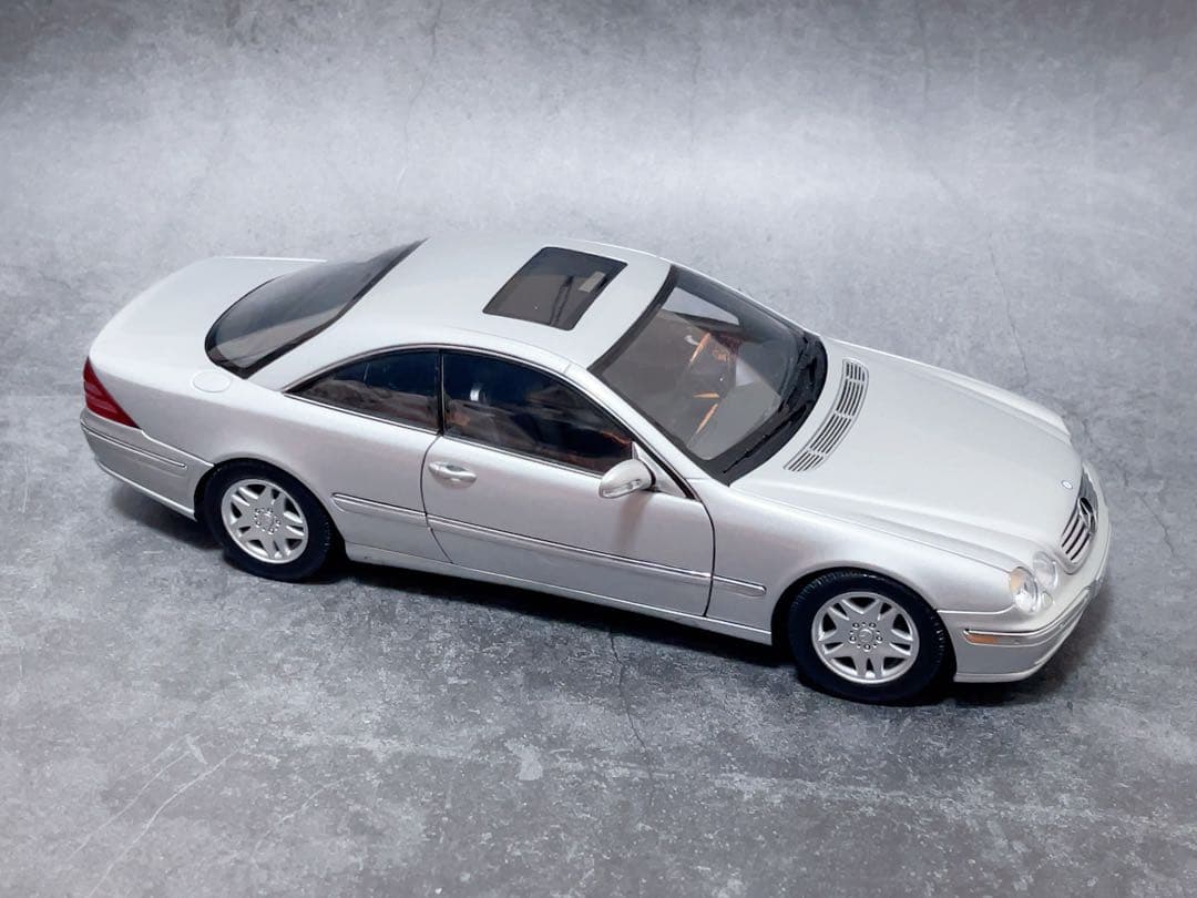 オートアート 1/18 メルセデスベンツ CL500