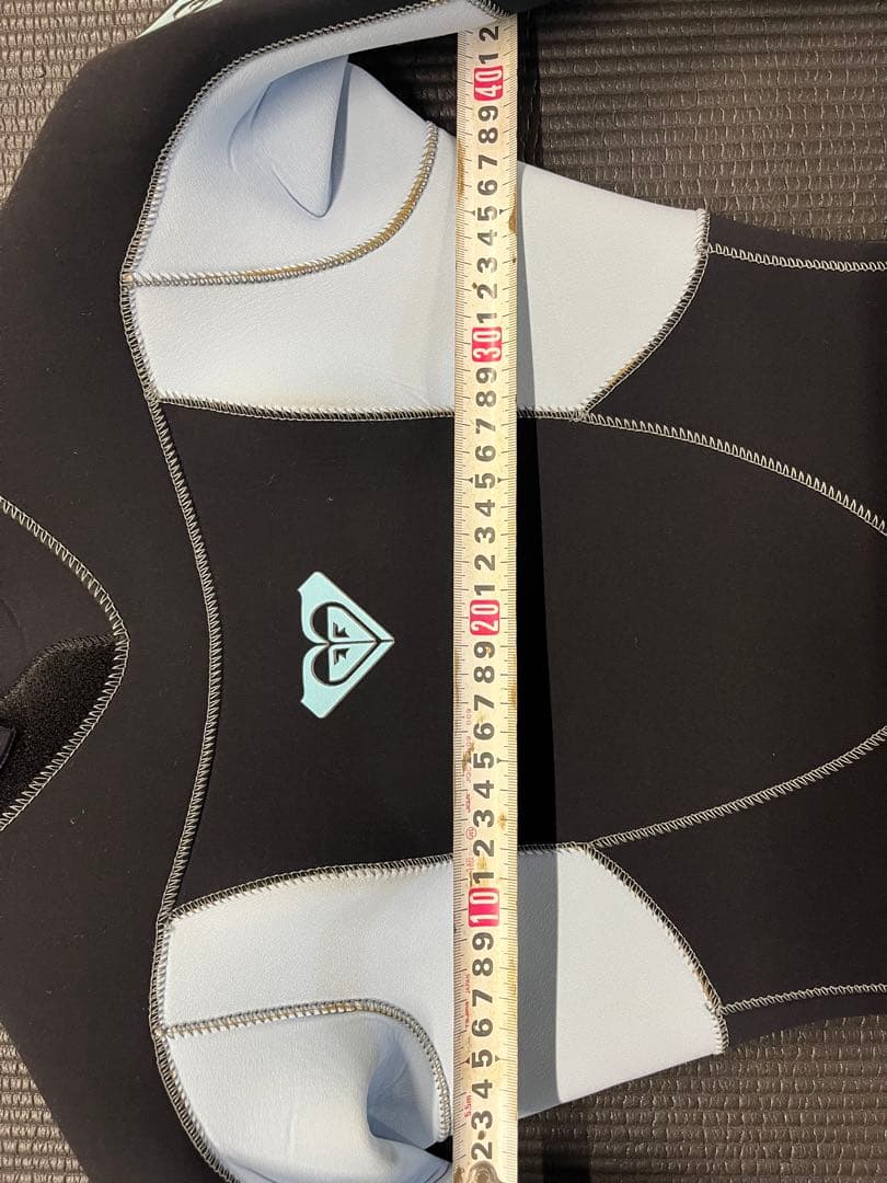 ロキシー　フルスーツ3ミリ